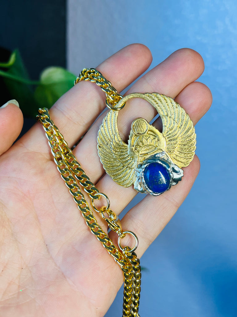 Scarab Beetle Amulet with Lapis Lazuli