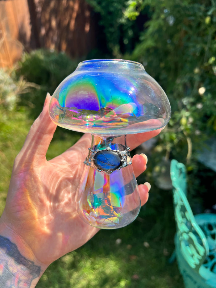 Aura mushroom glass with labradorite