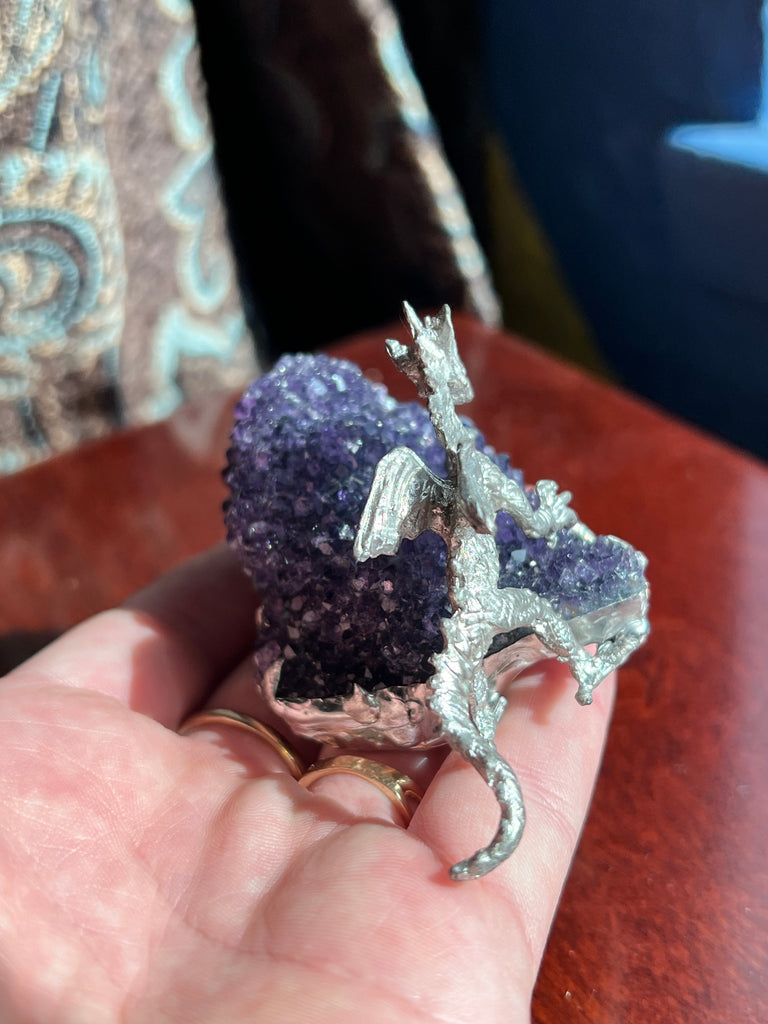 The Dragon who claimed the Amethyst