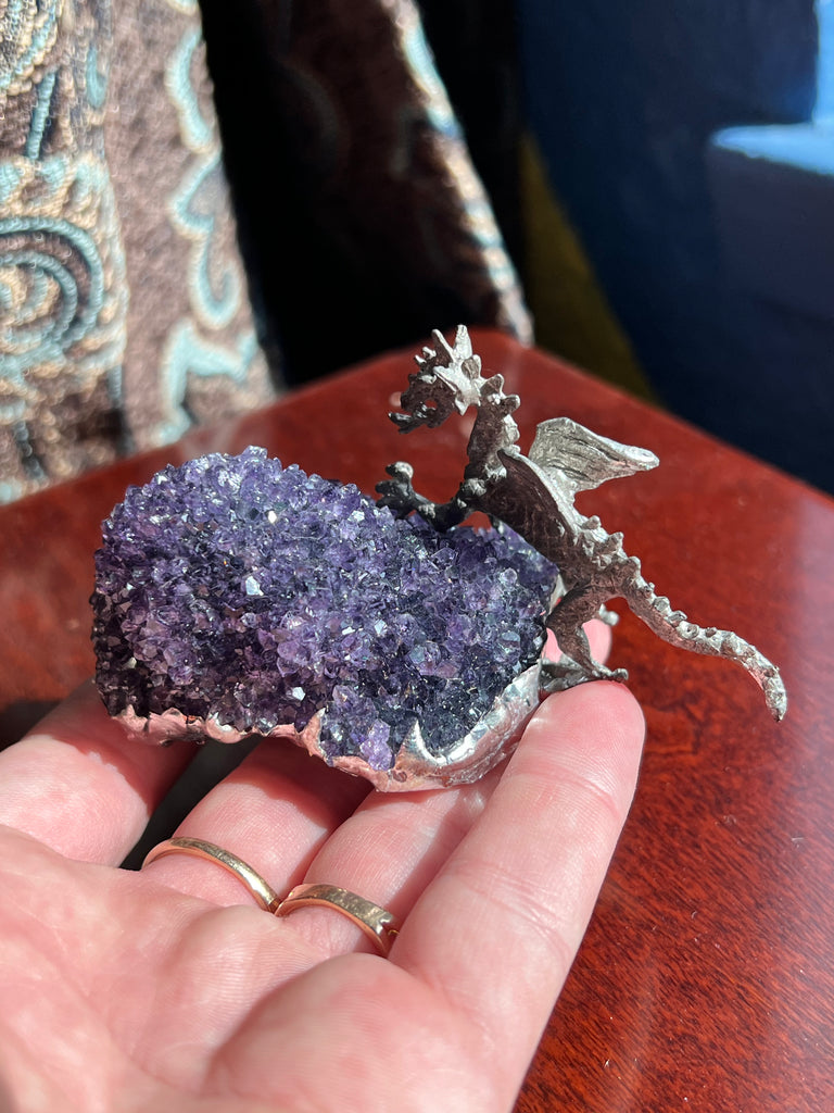 The Dragon who claimed the Amethyst