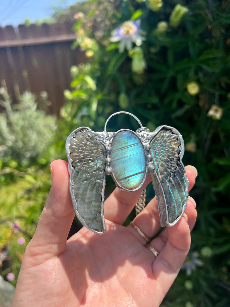 Art Angel Amulet no.1 (Labradorite & Labradorite)