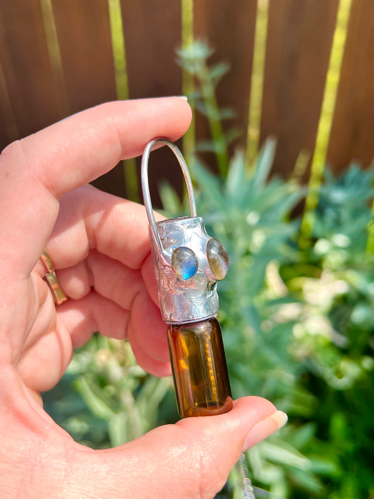 Aromatherapy bottle store necklace
