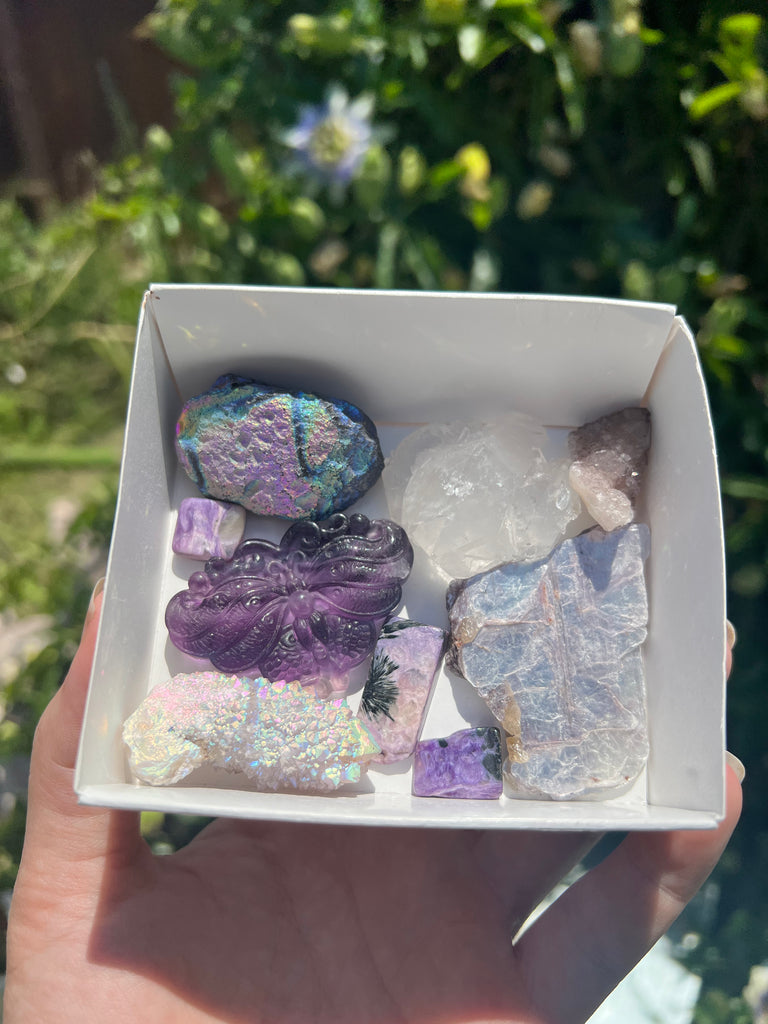 Destash Aura Crystal Lot A.