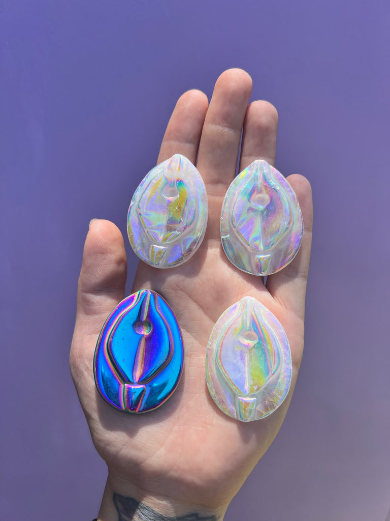 Aurafied Quartz & Obsidian Yoni (choose one)