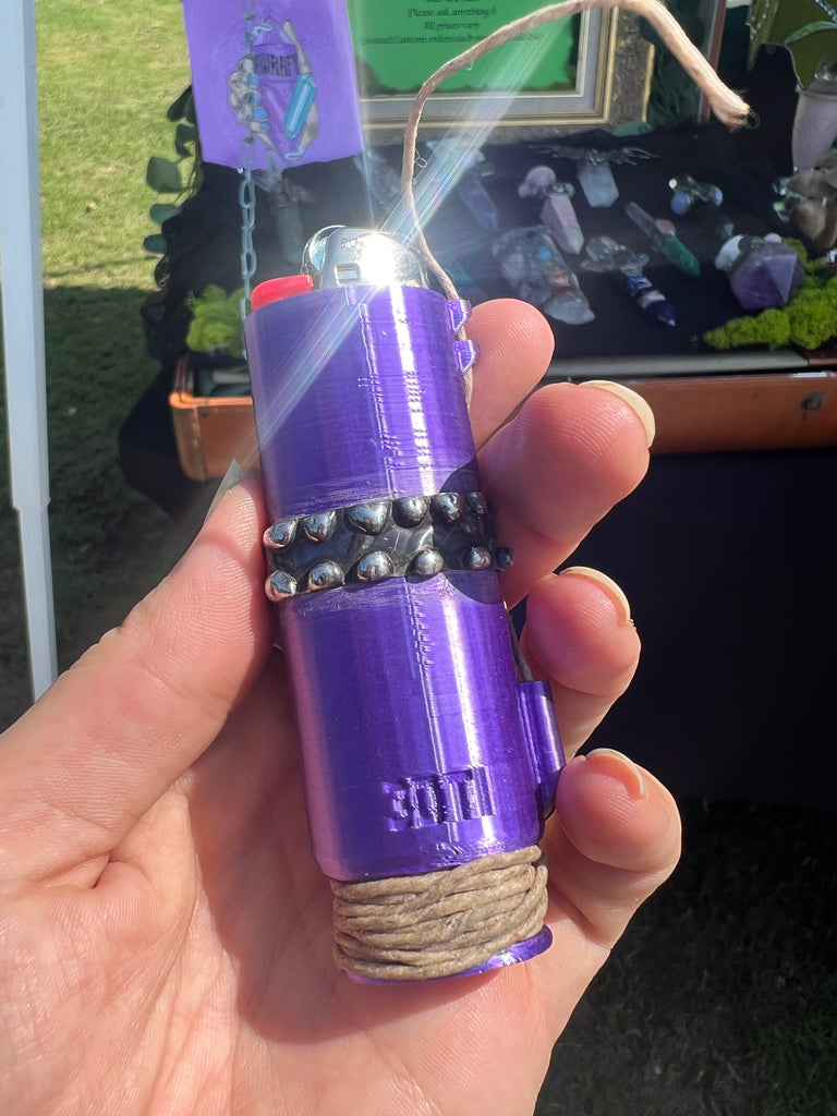 Custom lighter case listing