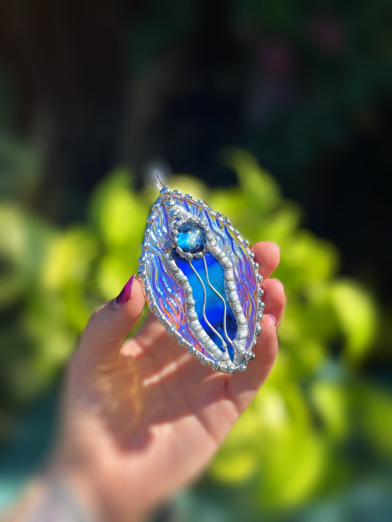 Dichroic Glass Yoni *Amira*