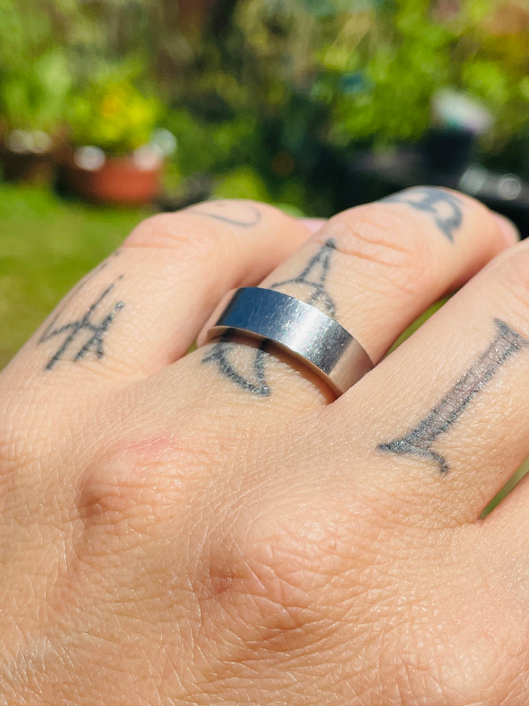 Silver band ring size 6.5