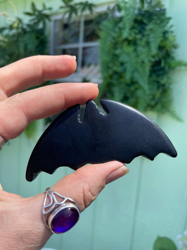 Aura Obsidian Bat