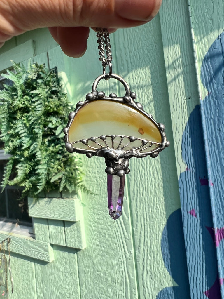 Rainbow Iris Agate & Vera Cruz mushroom pendant no.1