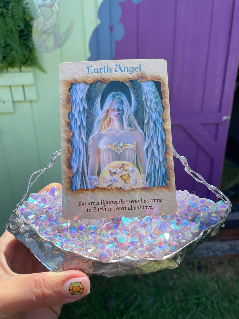 Aura amethyst oracle/tarot card of the day holder