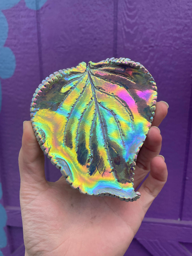 Handmade Aura Ceramic Leaf jewelry dish