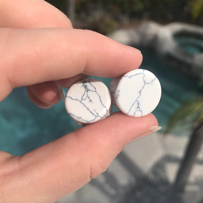 Howlite Flared Gauges (Choose Size!)