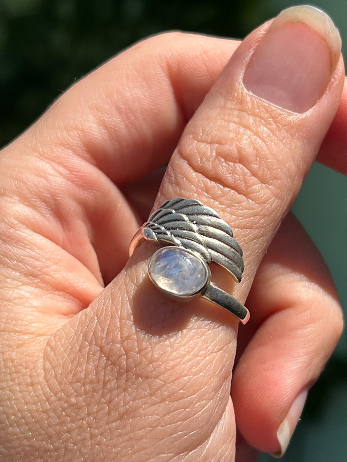 Angel Wing Ring with faceted Moonstone size 9