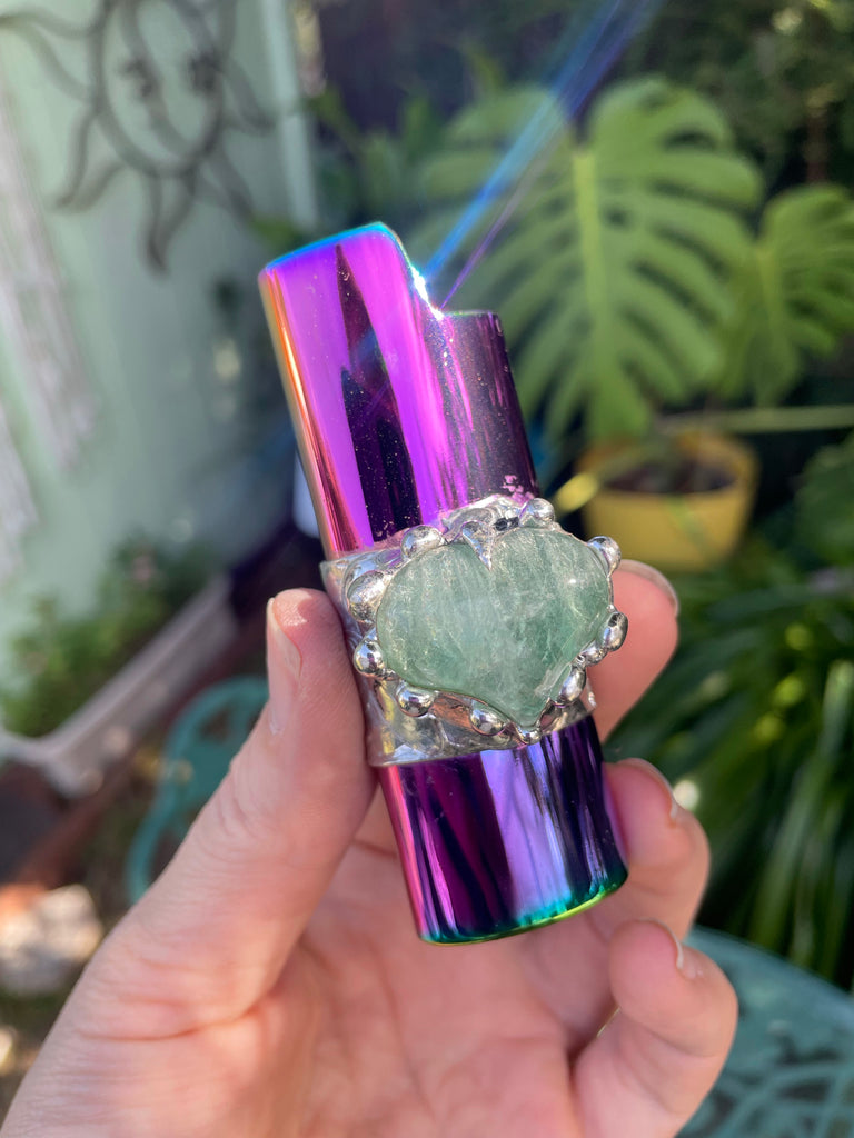 Green Fluorite Heart on Purple Sunset Fire Case