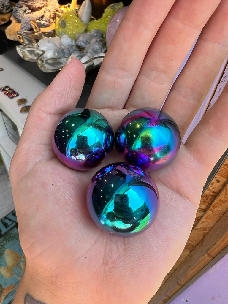 Titanium Agate Sphere (1pc)