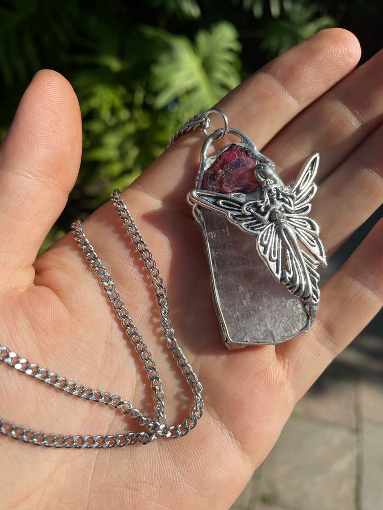 Kunzite amulet with Pink Garnet