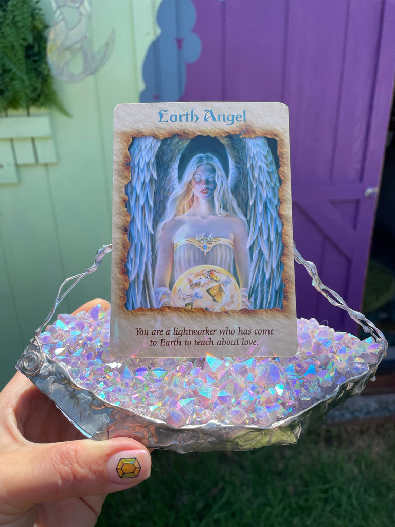 Aura amethyst oracle/tarot card of the day holder