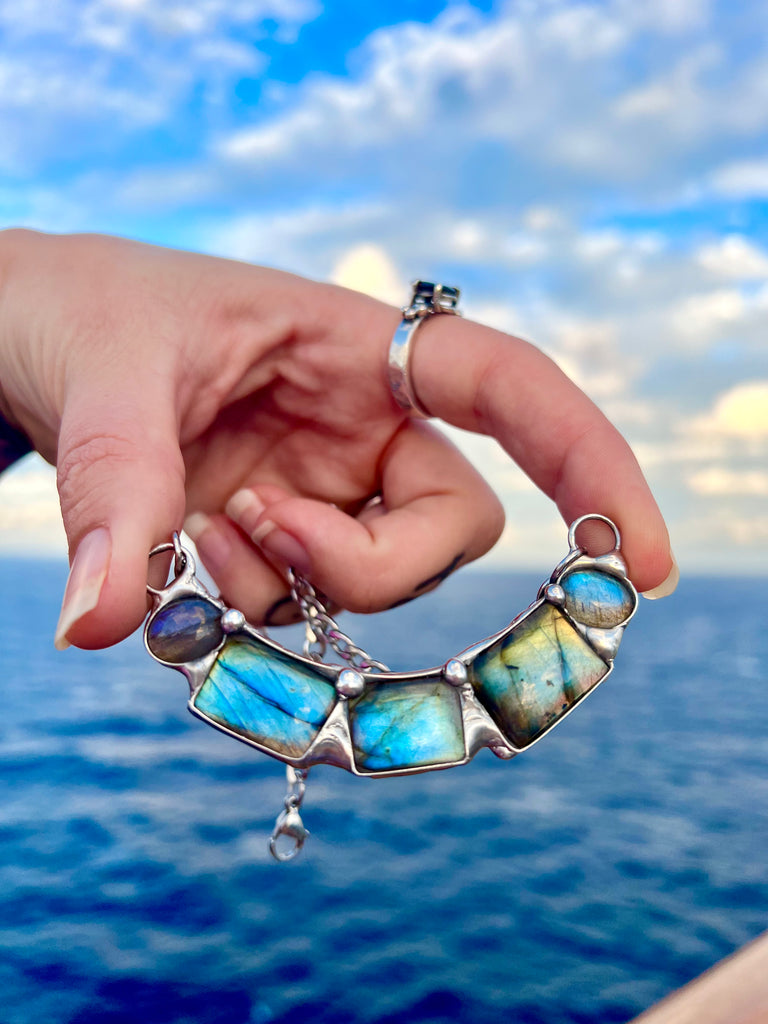 Tobaira Labradorite choker no.1