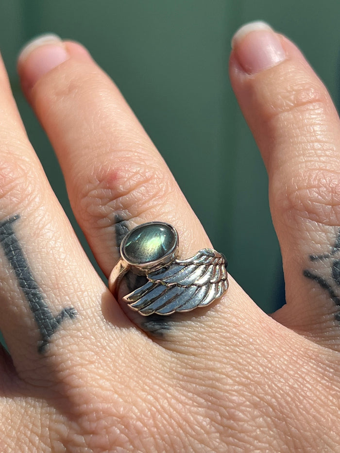 Angel Wing Ring with Labradorite size 5.5 (no.2)