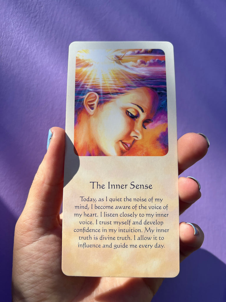 PREORDER Messages of life oracle deck