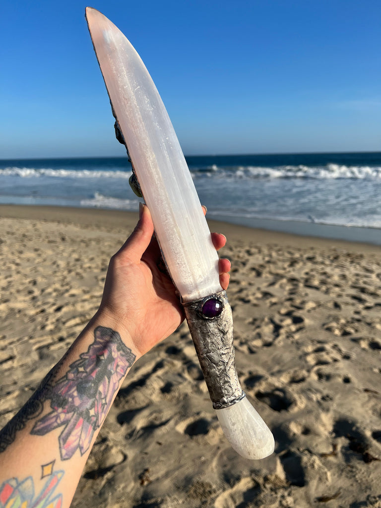 Rainbow Spectrum Selenite Energetic tool